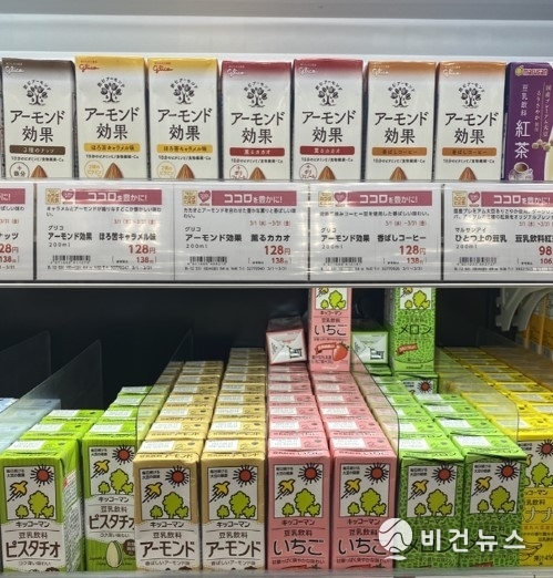 현지의 마트에서 대체우유를 어렵지 않게 구매할 수 있다. (사진=김민영 기자)