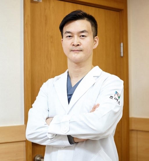 김지웅 원장. 
