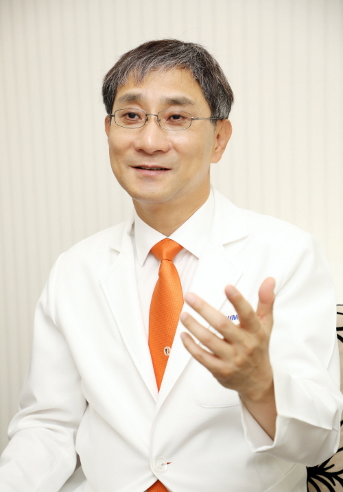 이수찬 대표원장.