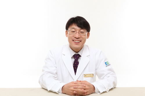 위영만 대표원장.