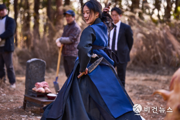 영화 ‘파묘’ 스틸컷 (출처=쇼박스 제공)