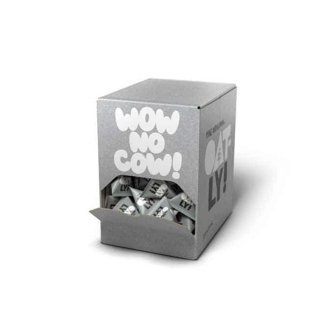스웨덴 귀리 음료 브랜드 오틀리(Oatly)는 스위스 연방철도(SBB)와 협업을 통해 모든 식당칸에서 무료로 귀리 음료를 제공하기로 했다고 밝혔다. (사진=Oatly) 