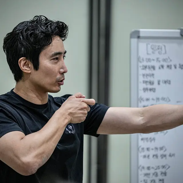 이근 전 대위. (사진=유튜브 채널 'ROKSEAL')