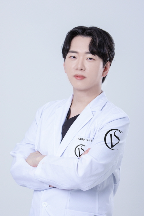 김기범 원장.