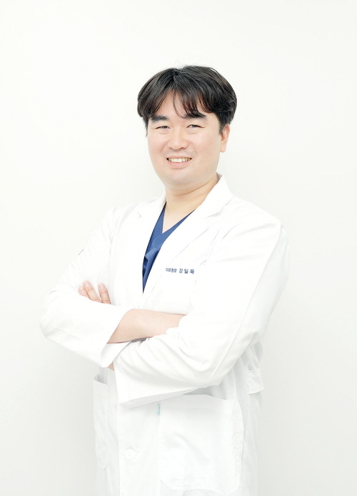 강일묵 원장.