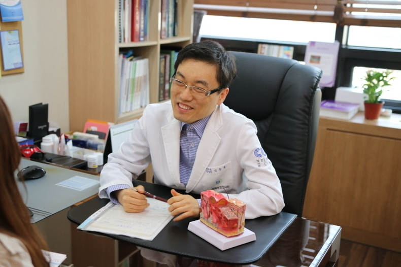 신종훈 원장. 