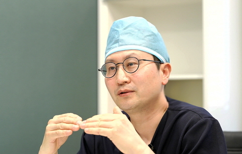 박정근 원장.