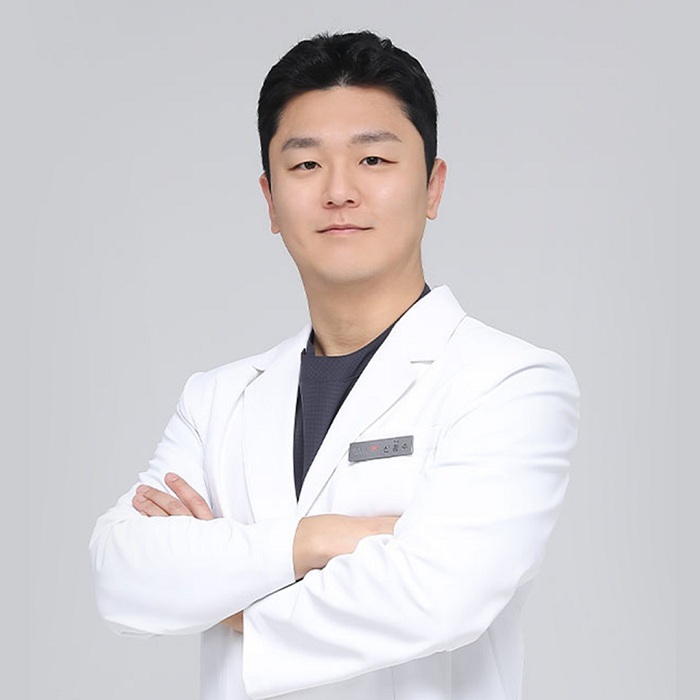 신동수 대표원장.