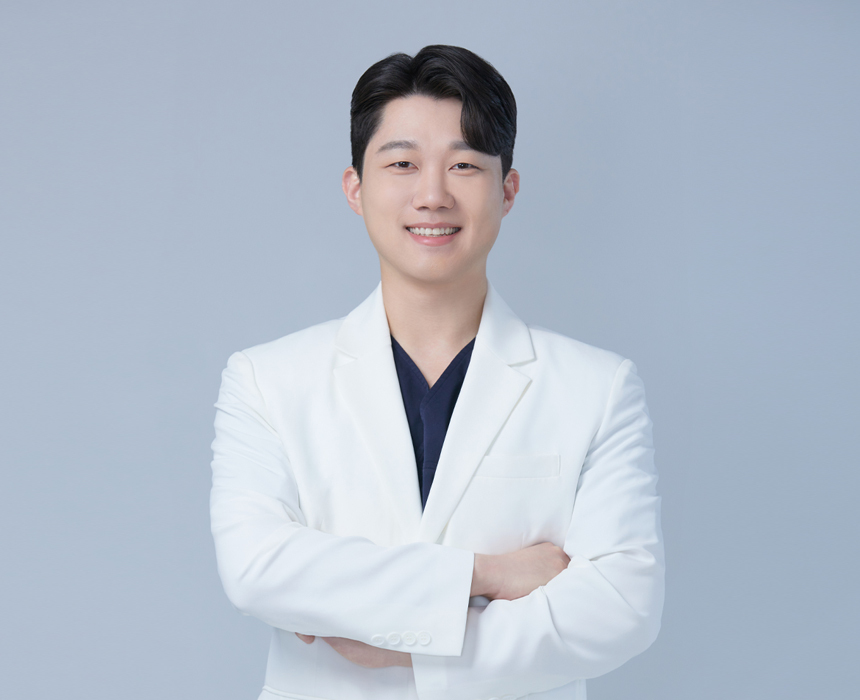 강도훈 대표원장. 