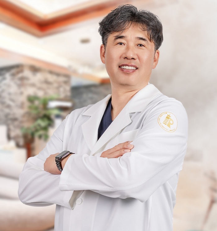 김 찬 대표원장.