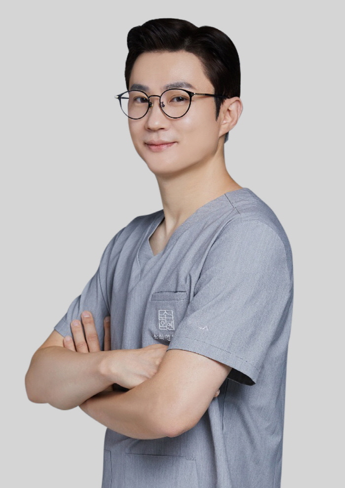 이운섭 대표원장.