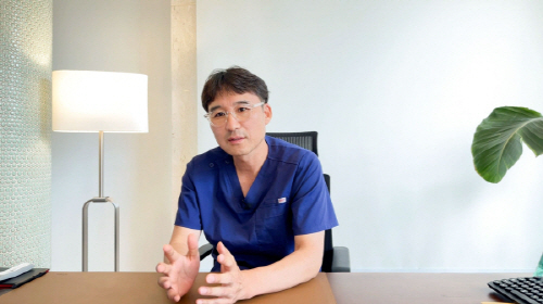 한충희 원장.