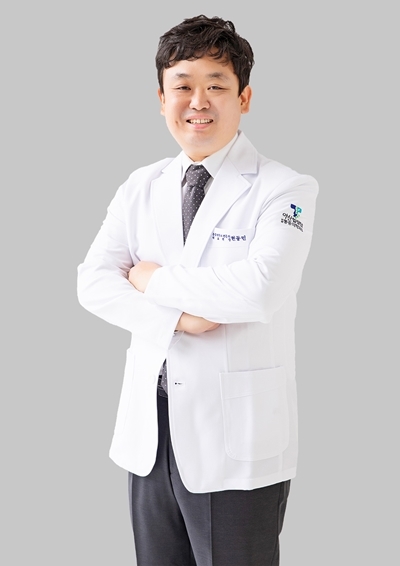 현동민 원장