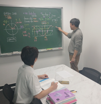 (사진=72시간재수학원 제공)