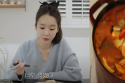 다비치 강민경, 유튜브서 채식 도전…비건 레시피 공개