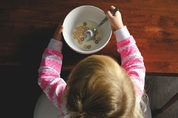 [비건헬스] 어린이 건강해치는 초가공식품의 위험성