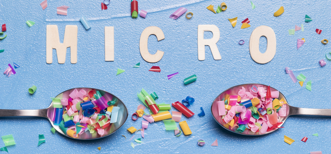 미세플라스틱이 옮기는 위험, 바다까지 번지는 항생제 내성균 확산 우려