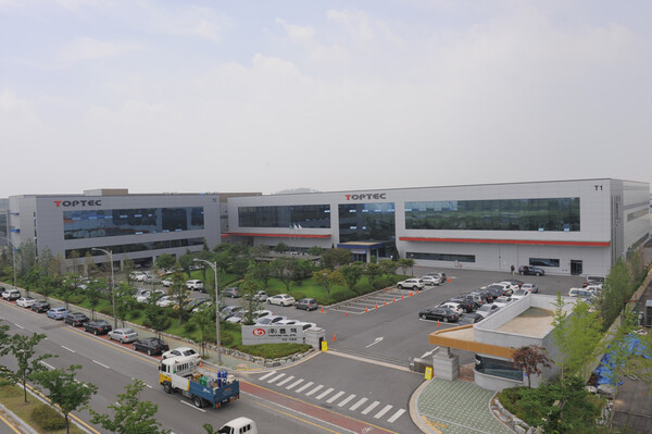 톱텍 아산사업장 전경. (사진=톱텍 제공)