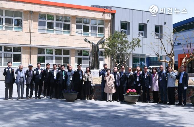 임고초 100주년 기념 기념비 제막