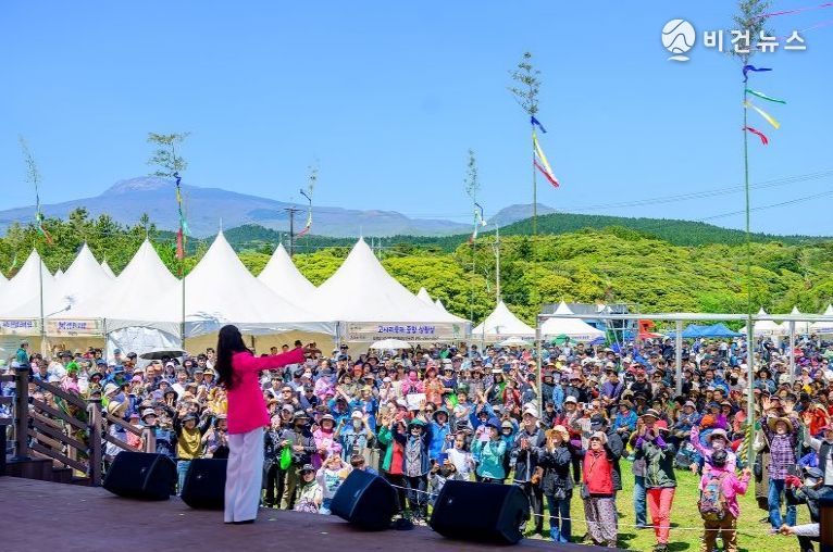 제주의 봄을 담다, 남원읍 고사리 축제 이틀간의 향연
