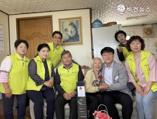 개군면 독거노인 카네이션 지원사업
