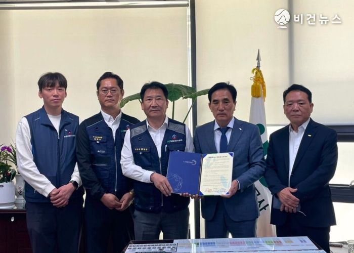 재취업지원 서비스 사업 공식 출범에 따른 HU공사와 노동조합의 협약식이 진행되었다. (화성도시공사 제공)