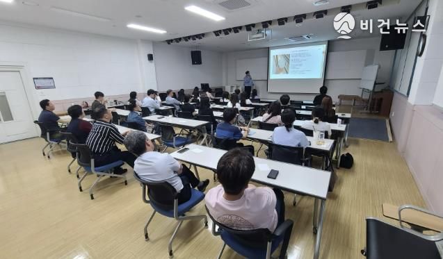 동두천시립도서관 지역작가 초청강연 성료