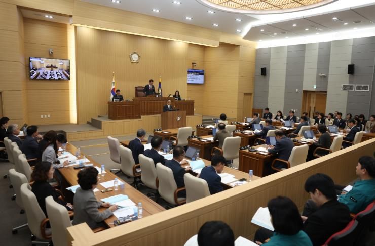 제281회 예천군의회 임시회 개회