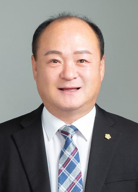 강원특별자치도의회 식품사막과 재선충병, 두 위기의 경고등… 류인출 의원 “도민 체감정책 시급”