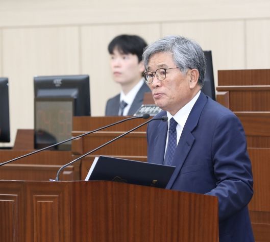 이재갑 의원(와룡·길안·임동·예안·도산·녹전)