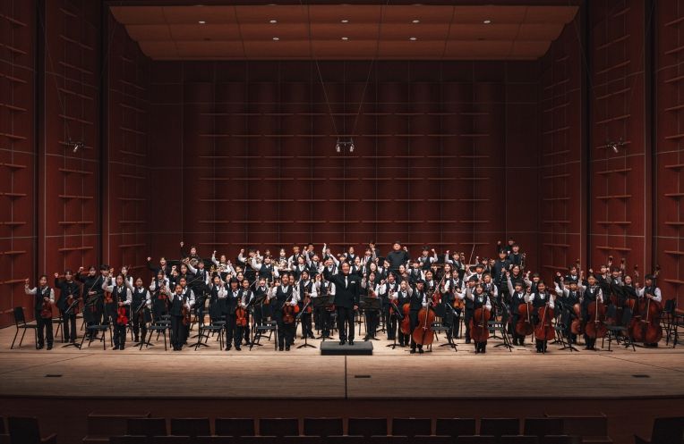 (11월 김해문화의전당에서 펼쳐지는 '꿈의 무용단 정기공연'과 '꿈의 오케스트라 정기연주회')6.꿈오공연