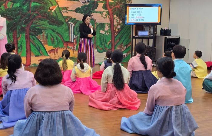 대전동부교육지원청, 지역과 함께하는 인성 프로그램 하반기'가족사랑 힐링데이' 운영