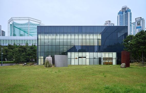 이우환 공간 전경