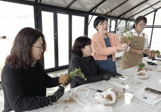 25일 관내 농촌체험농장에서 진행된 시연회 모습.