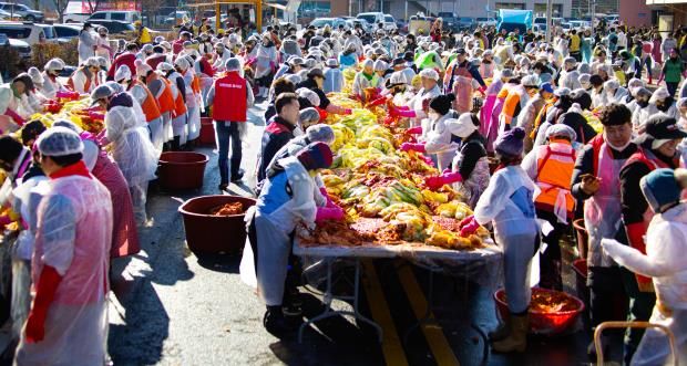 '이음(이어지다)', 고성의 관광과 문화의 조화로움을 사진으로 나타내다-금상 천갑기-김장나눔행사