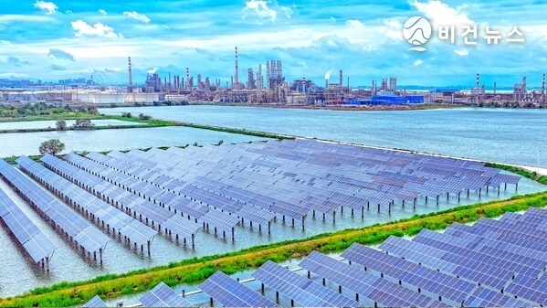 China’s First Factory-Based Seawater Hydrogen Production Project Completed at Sinopec Qingdao Refinery.