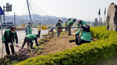 (사진=새마을운동천군지회 제공)